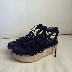 Women’s EU 37 Stuart Weitzman Sandals
